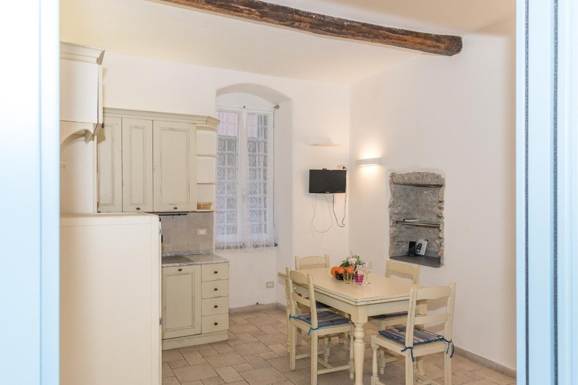Casa Del Borgo By Arbaspaa Ριοματζόρε Εξωτερικό φωτογραφία