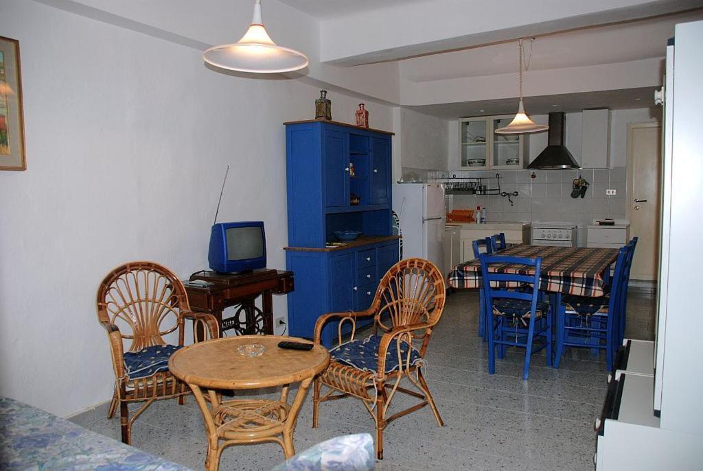 Casa Del Borgo By Arbaspaa Ριοματζόρε Εξωτερικό φωτογραφία